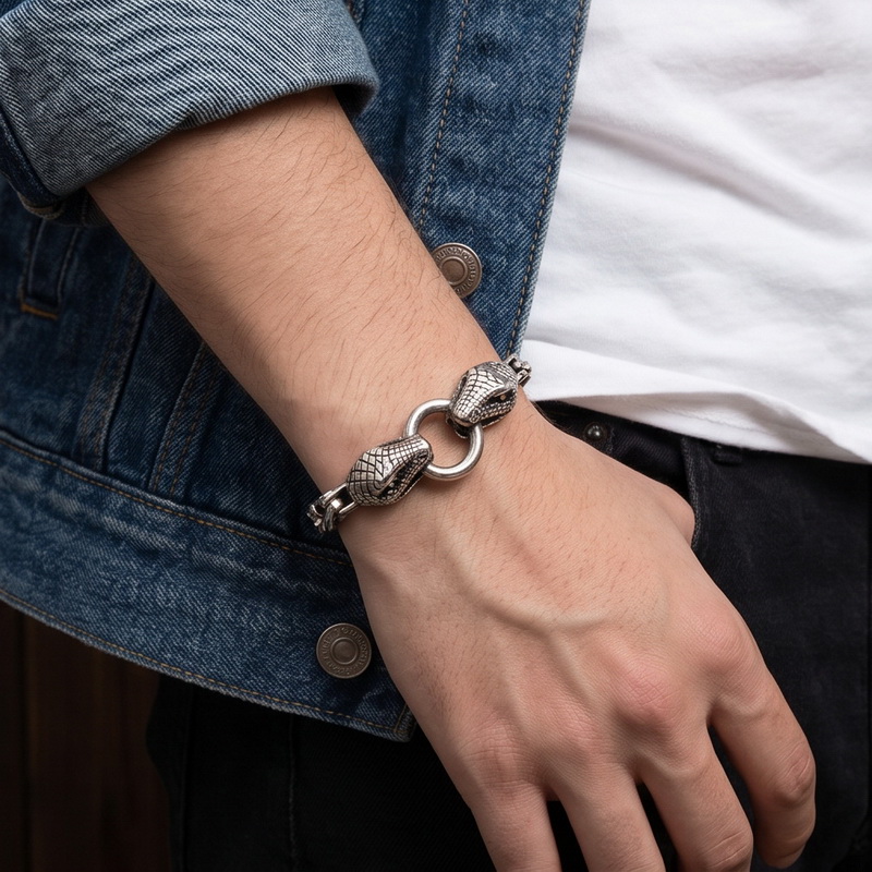 กำไลข้อมือสแตนเลสวินเทจ Kalen  - Men Accessories Bd บทวิจารณ์และราคา