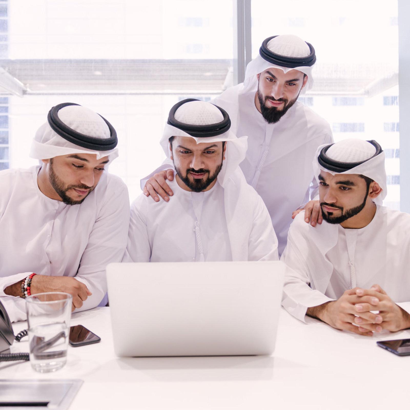ผ้าโพกศีรษะแบบอาหรับสำหรับผู้ช - Men Accessories In Dubai บทวิจารณ์และราคา