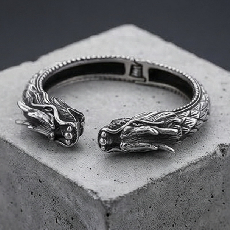 กำไลข้อมือสแตนเลสสตีลรูปหัวหมา - Men Accessories Bd บทวิจารณ์และราคา